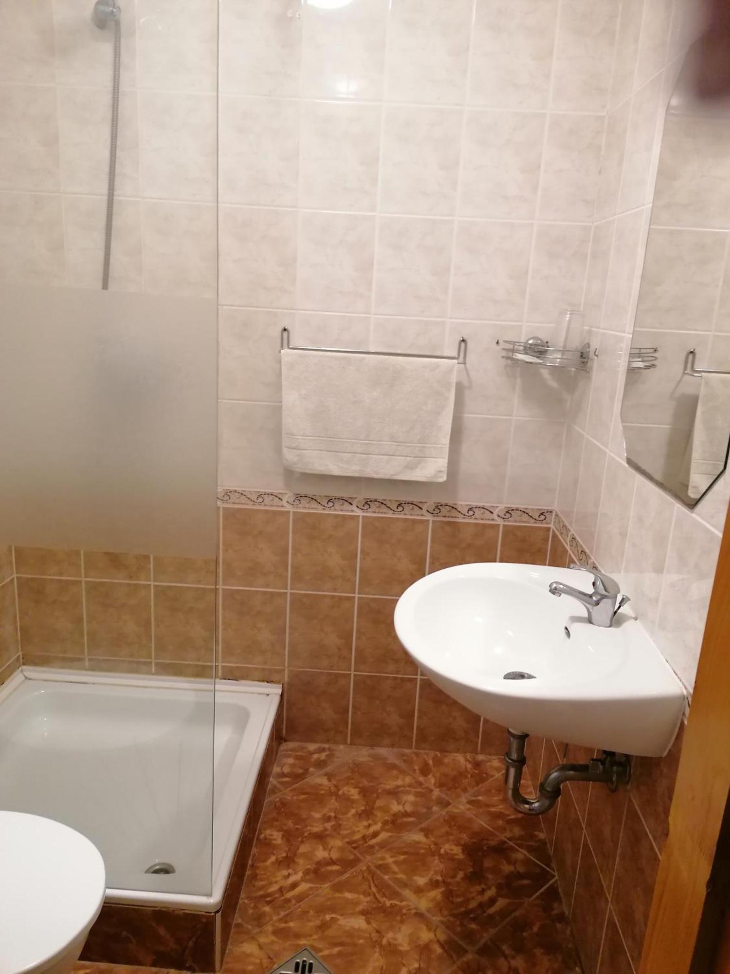 Iglodi Panzio Hotel Kunszentmárton Екстериор снимка