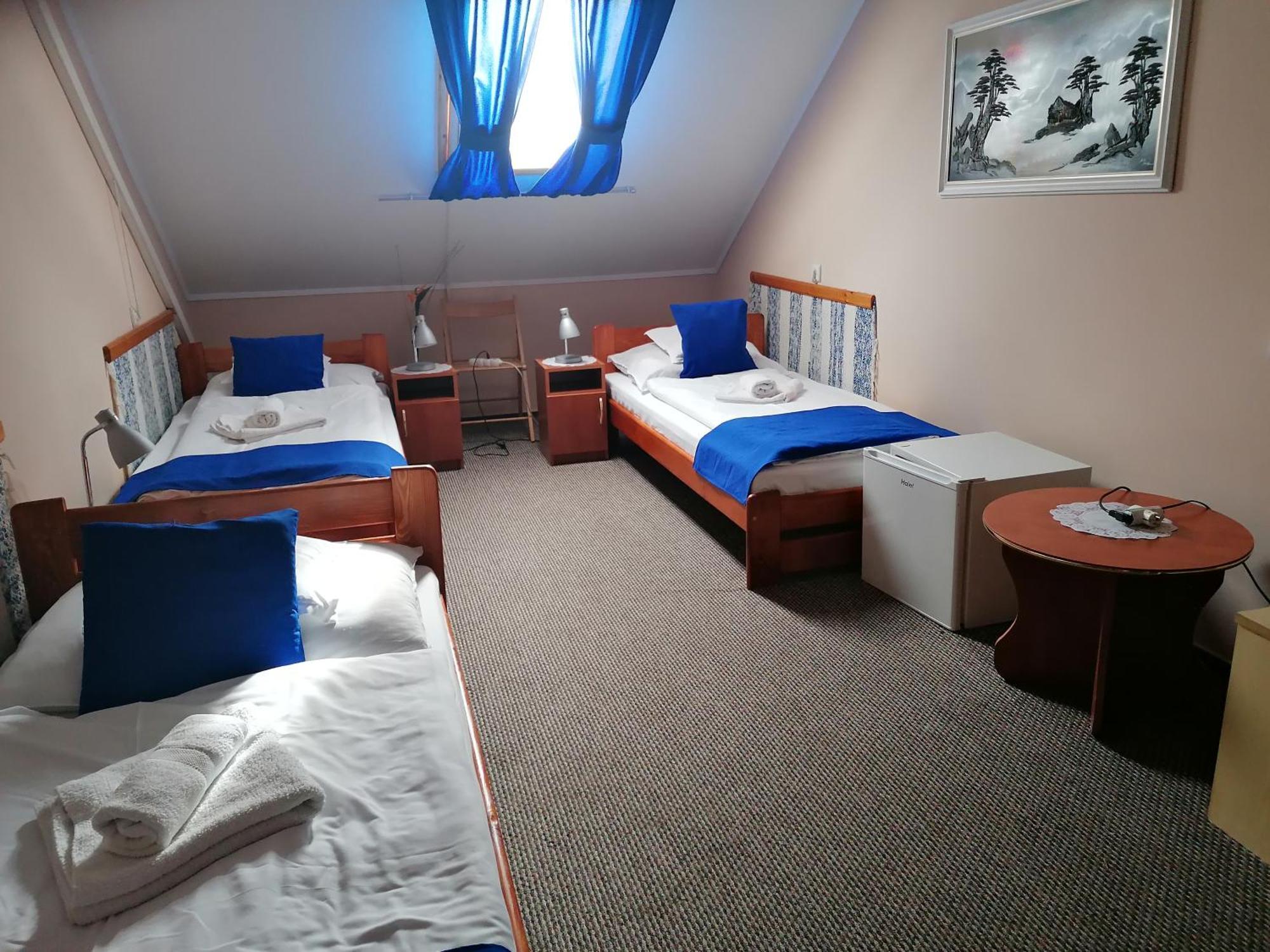 Iglodi Panzio Hotel Kunszentmárton Екстериор снимка